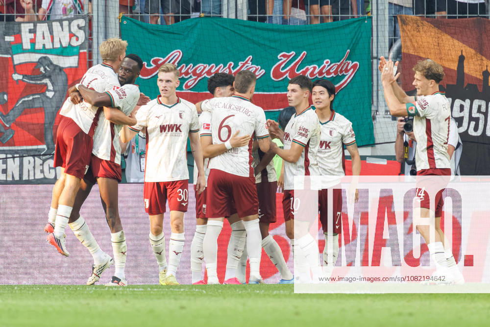 FC Augsburg scores the 3-0 goal in the match between FC Augsburg and FC Schalke 04, Soccer, Men s, Bundesliga, 2026–2027, Matchday 1 on August 30, 2026, in Augsburg, WWK ARENA. DFL and DFB regulations prohibit any use of photographs as image sequences and or quasi-video. Bavaria, Germany