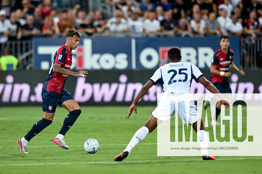 Cagliari s Daniel Maldini in action during the Serie A soccer match between Cagliari Calcio and F.C. Internazionale at the Unipol Domus in Cagliari, Sardinia - Sunday 30th august 2026. - Soccer