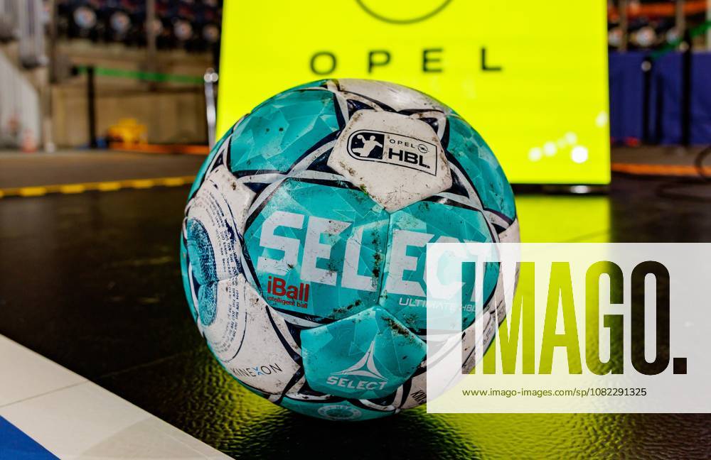 Handball 1st Bundesliga OPEL HBL 2026–2027 Season, Matchday 2: HC Erlangen, Nuremberg Metropolitan Region, HCE, TSV Hannover Burgdorf, Die Recken, DaMa, Opel HBL, Opel Handball Bundesliga, Handball, Ball, Advertising