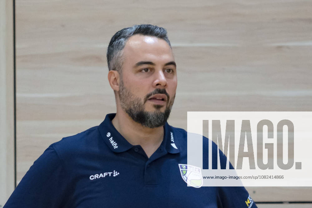 Timur Topal, Head Coach of the Lions, Halfit Lions vs. Chemcats Chemnitz, Women s Basketball, Exhibition Game, 1st Bundesliga, 2nd Bundesliga North, DBBL, 2026–27 Season, May 9, 2026, SWH Arena, Halle, Saxony-Anhalt, Germany