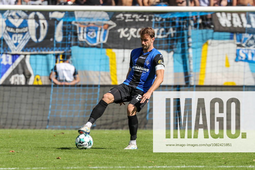 Lukas Klünter, SV Waldhof Mannheim, 24, Soccer 3rd Division, Matchday 4, SV Waldhof Mannheim vs. SC Verl on September 5, 2026, at Carl Benz Stadium in Mannheim, Germany; Carl Benz Stadium, Mannheim, Germany