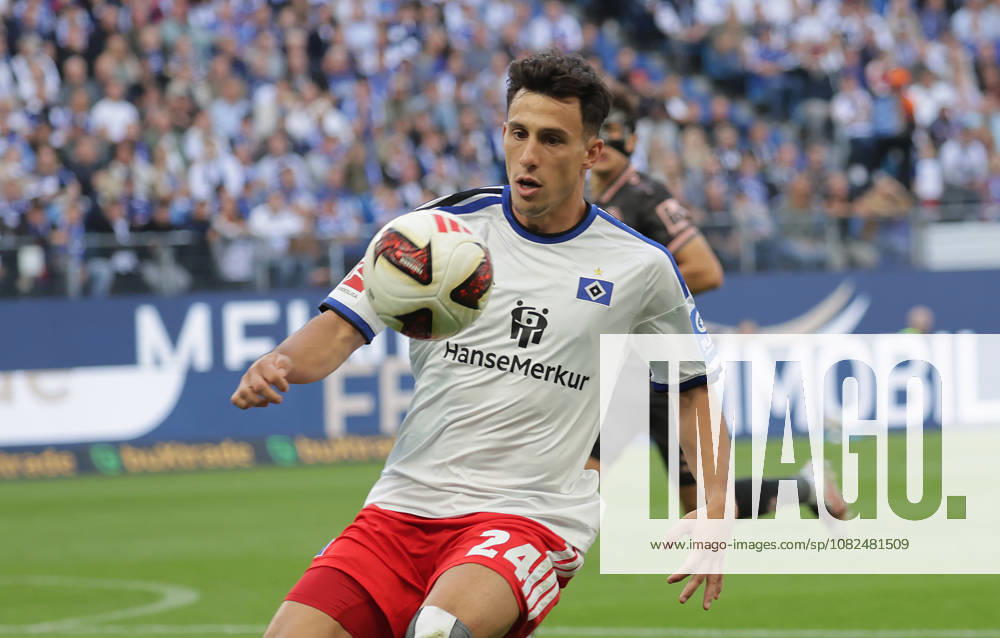 Nicolas Capaldo, Hamburger SV Soccer, Men s Team, 2026–2027 Season, 1. Bundesliga, Volksparkstadion, Hamburger SV vs. Mainz 05. DFL regulations prohibit any use of photographs as image sequences and or quasi-video.