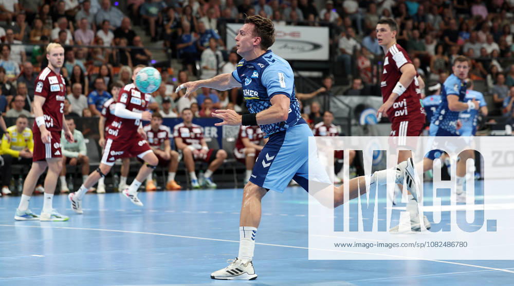 Germany, Stuttgart, Handball: TVB Stuttgart vs. Füchse Berlin, Max Häfner (TVB)