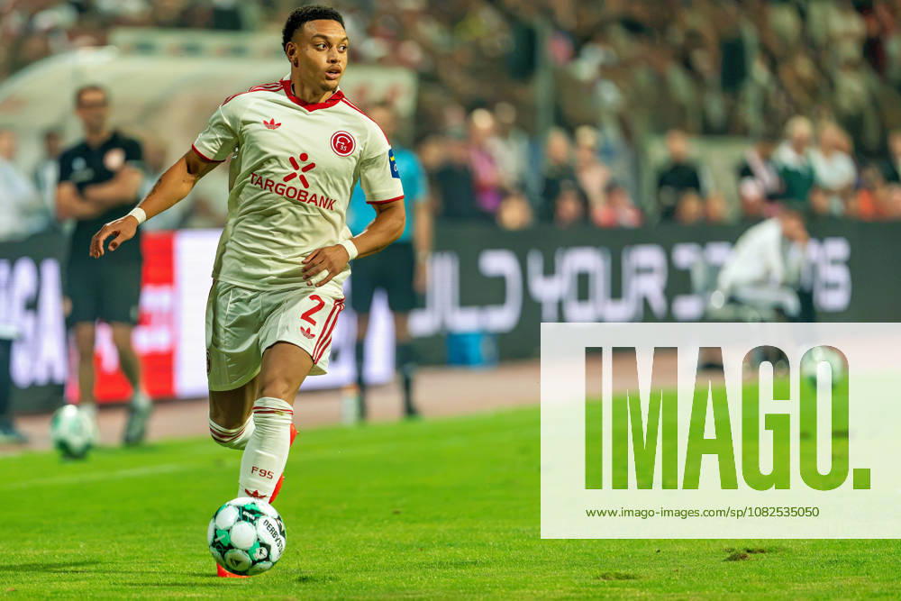 Steven van der Sloot of Fortuna Düsseldorf, No. 02, on the sideline, looks for a teammate. Fortuna Köln vs. Fortuna Düsseldorf, soccer, 3. Liga, Matchday 4, 2026–27 season, September 6, 2026, DFL regulations prohibit any use of photographs as image sequences and or quasi-video. Fortuna Cologne vs. Fortuna Düsseldorf, soccer, 3rd Division, Matchday 4, 2026–27 season, September 6, 2026, Cologne