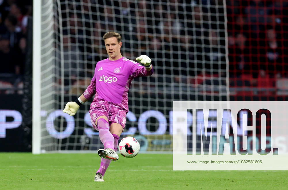 AMSTERDAM: AFC Ajax Amsterdam goalkeeper Marc Ter Stegen during the Vriendenloterij Eredivisie match between Ajax and PSV at the Johan Cruijff ArenA on September 5, 2026, in Amsterdam, the Netherlands. PETER LOUS EYE4IMAGES DeFodi Images