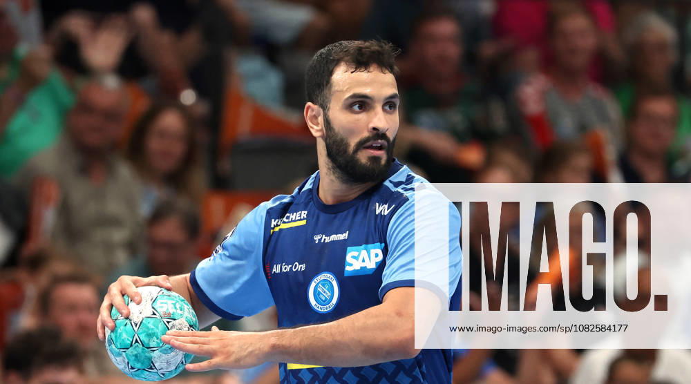 Germany, Stuttgart, Handball: TVB Stuttgart vs. Füchse Berlin, Mohamed Amine Darmoul (TVB)