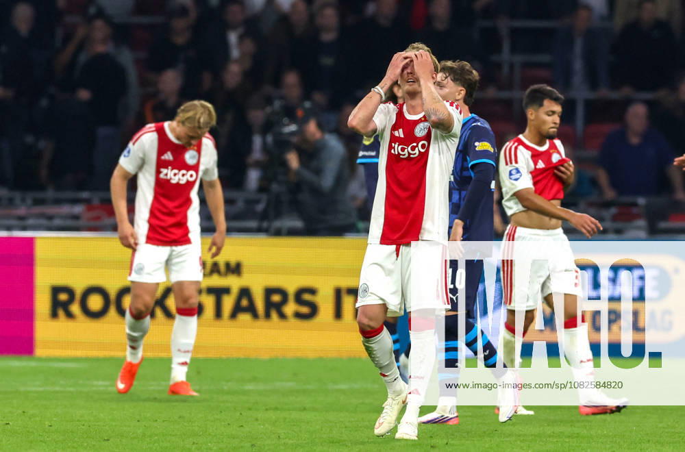 AMSTERDAM AFC Ajax Amsterdam midfielder Julian Brandt looks disappointed following the Vriendenloterij Eredivisie match between Ajax and PSV at the Johan Cruijff ArenA on September 5, 2026, in Amsterdam, the Netherlands PETER LOUS EYE4IMAGES DeFodi Images