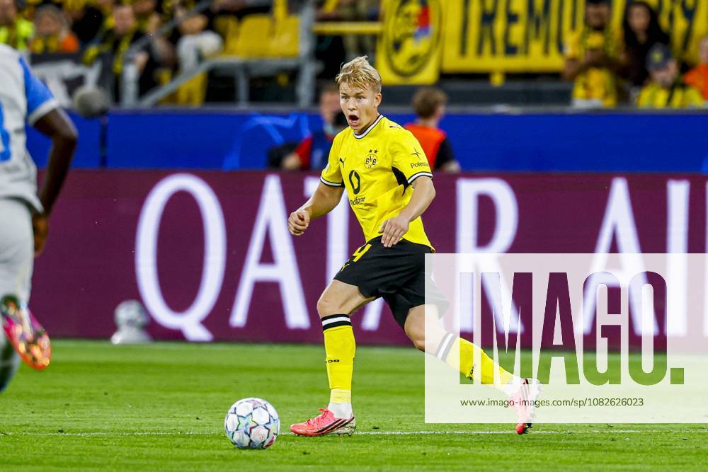 DORTMUND - Daniel Svensson of Borussia Dortmund during the UEFA Champions League match between Borussia Dortmund and Villarreal CF at Signal Iduna Park on 08 September 2026 in Dortmund, Germany. MARCEL TER BALS ANP UEFA Champions League 2026 27 ANPxSportx xMarcelxterxBalsxIVx 567689977 originalFilename: 567689977