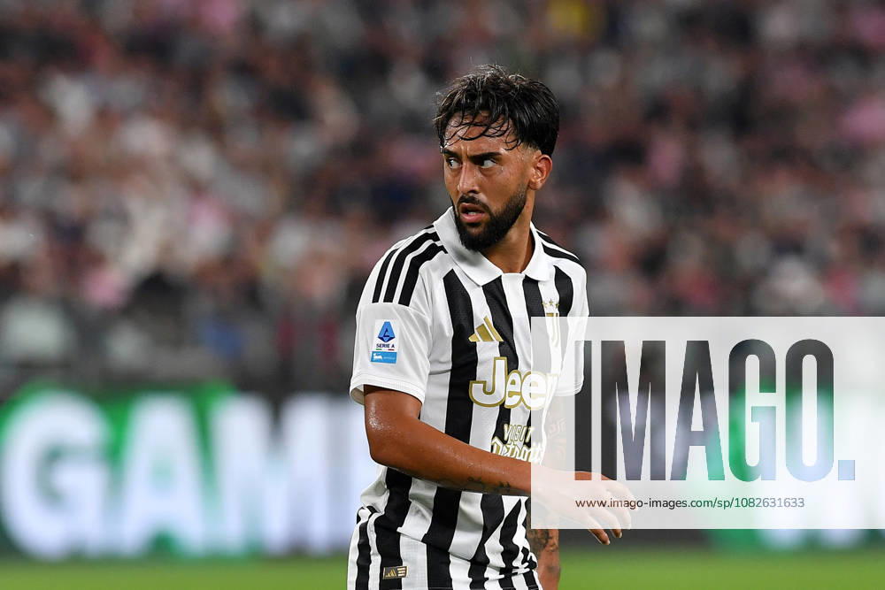 IPA88290584 - Nico Gonzalez of Juventus FC during a 2026 27 Serie A match between Juventus FC and AC Milan at Allianz Stadium on September 29, 2026, in Turin, Italy — Photo by Giuliano Marchisciano