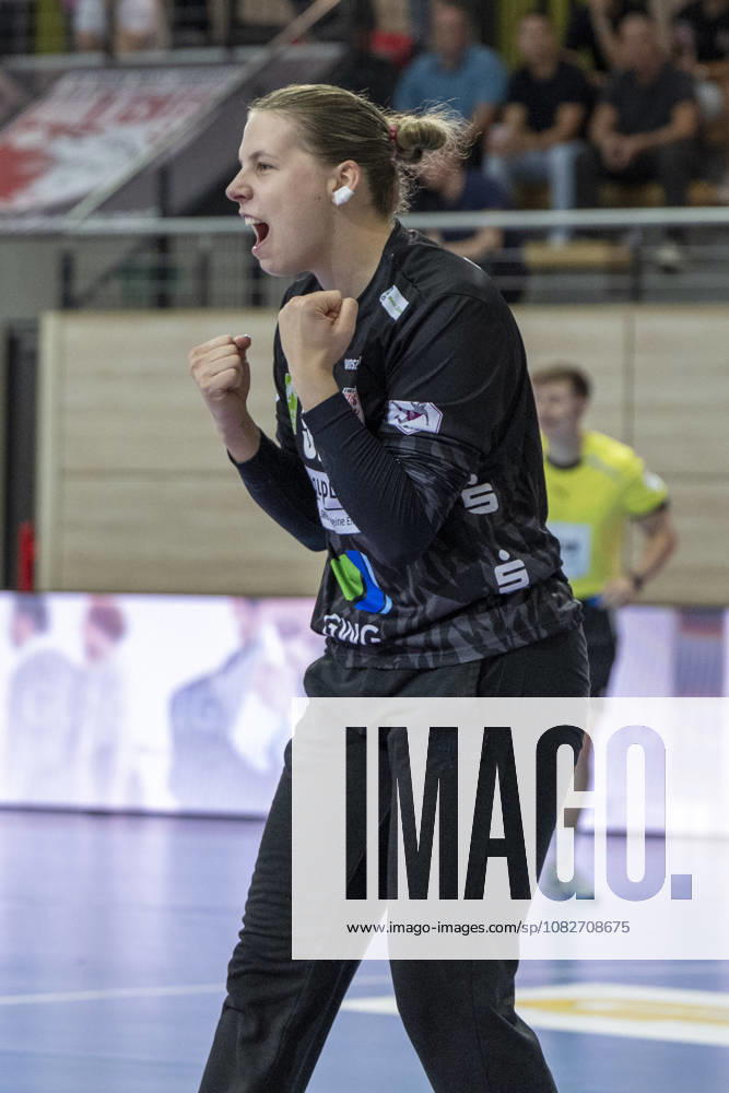 Alsco Women s Handball Bundesliga, 2026–2027 Season: SV Union Halle Neustadt vs. HSG Blomberg Lippe; Halle, Germany; September 9, 2026. Pictured: Goaltender Lena Schmied; Halle: Cheering, joy, emotion; Halle Saale SWH Arena, Saxony-Anhalt, Germany