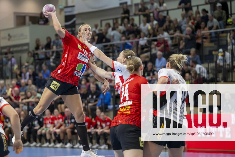 Alsco Women s Handball Bundesliga, 2026–2027 Season: SV Union Halle Neustadt vs. HSG Blomberg Lippe, Halle, Germany, September 9, 2026. Pictured from left: Lea Gruber (Halle), Karolina Jurenczyk (Blomberg), Tina Wagenlader (Halle) and Maxi Mühlner (Blomberg), Halle Saale, SWH Arena, Saxony-Anhalt, Germany