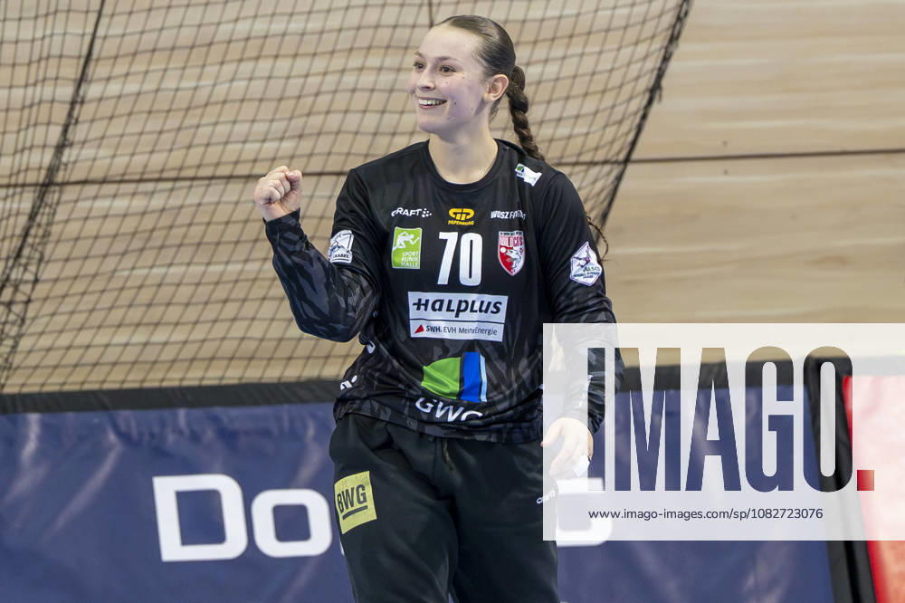 Alsco Women s Handball Bundesliga, 2026–2027 Season: SV Union Halle Neustadt vs. HSG Blomberg Lippe, Halle, Germany, September 9, 2026. Pictured: Goalkeeper Nicola Czaja of Halle gesturing, Halle Saale SWH Arena, Saxony-Anhalt, Germany