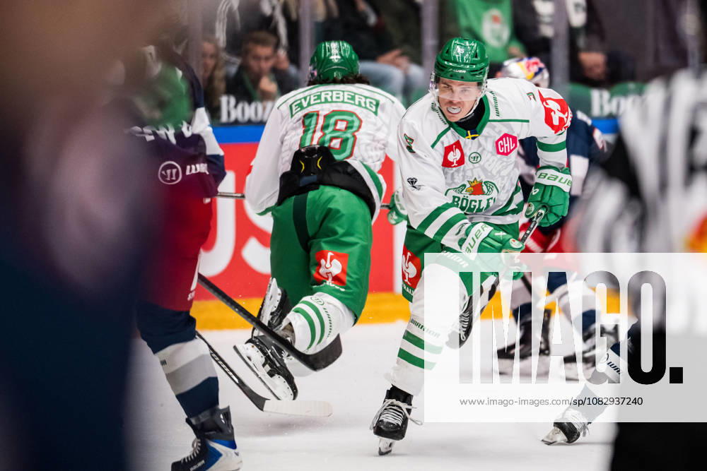 Axel Kumlin of Rögle during the CHL game between Rögle and RB Salzburg on September 11, 2026 in Ängelholm. Photo by Niclas Jönsson, BILDBYRAN COP 273 NO0441. ice hockey, CHL, Champions Hockey League, Rögle, Red Bull Salzburg, Rögle BBENG, ice hockey, CHL, Champions Hockey League, Rögle, Red Bull Salzburg, Rögle BBENG