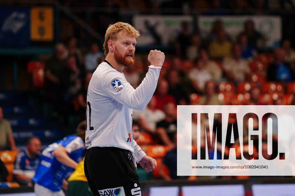 German Handball Bundesliga, Matchday 3: Dessau Roßlauer HV 06 vs. VfL Eintracht Hagen. Jonas Wilde of VfL Eintracht Hagen clenches his fist on September 11, 2026, at the Anhalt Arena, Dessau-Roßlau, Saxony-Anhalt; Dessau-Roßlau, Anhalt Arena, Saxony-Anhalt, Germany