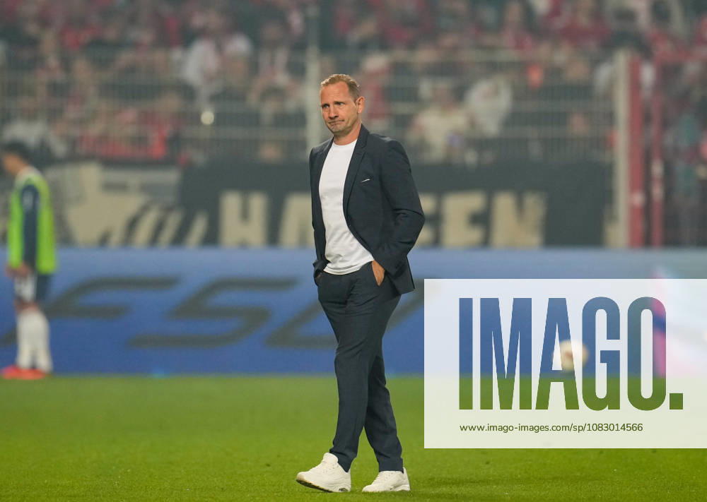 Mauro Lustrinelli, 1. FC Union Berlin, Head Coach (GER), 1. FC Union Berlin vs. FC Schalke 04, Bundesliga 1, Matchday 3, 2026–27 Season, Stadion An der Alten Foersterei, Berlin, September 11, 2026 DFL regulations prohibit any use of photographs as image sequences and or quasi-video, GER, 1 FC Union Berlin vs. FC Schalke 04, Bundesliga 1, Matchday 3, 2026–27 season, September 11, 2026, Berlin