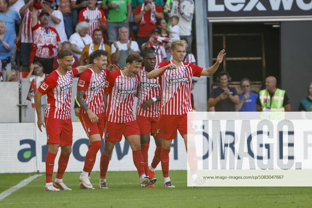 SC Freiburg celebrates Maximilian Eggestein s goal in the 5-0 win; SC Freiburg, 08; joy, excitement, positive emotions, goal, Germany, soccer, Bundesliga 1, Matchday 3, 2026–2027, SC Freiburg vs. Borussia Mönchengladbach, September 12, 2026, Freiburg im Breisgau, Europa-Park Stadium, Germany