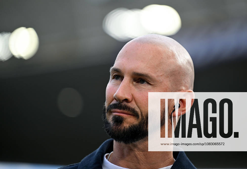 SNP Arena, Sinsheim, GER, 1. Bundesliga, TSG Hoffenheim vs. VfB Stuttgart, Coach Christian Ilzer, Hoffenheim. DFL regulations prohibit any use of photographs as image sequences and or quasi-video. Photo by Hasan Bratic, DeFodi Images