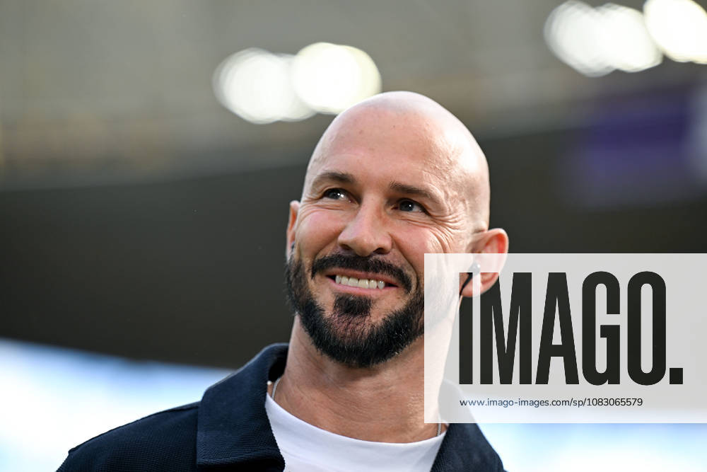 SNP Arena, Sinsheim, GER, 1. Bundesliga, TSG Hoffenheim vs. VfB Stuttgart, Coach Christian Ilzer, Hoffenheim. DFL regulations prohibit any use of photographs as image sequences and or quasi-video. Photo by Hasan Bratic, DeFodi Images