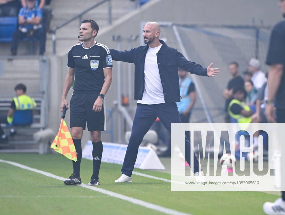 SNP Arena, Sinsheim, GER, 1. Bundesliga, TSG Hoffenheim vs. VfB Stuttgart, Coach Christian Ilzer, Hoffenheim. DFL regulations prohibit any use of photographs as image sequences and or quasi-video. Photo by Hasan Bratic, DeFodi Images