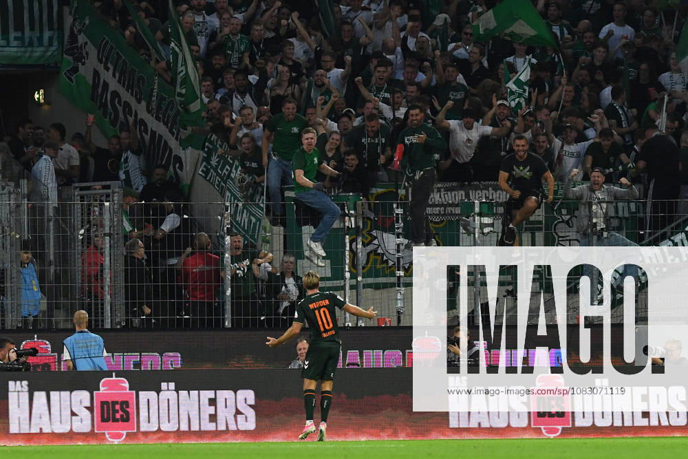 Niclas Fuellkrug of Werder Bremen celebrates after scoring his team’s first goal, making the score 1–1, during the Bundesliga match between 1. FC Köln and SV Werder Bremen at RheinEnergieStadion on September 12, 2026, in Cologne, Germany. Photo by Ralf Treese, DeFodi Images. Niclas Fuellkrug of Werder Bremen celebrates after scoring his team’s first goal during the Bundesliga match between 1. FC Köln and SV Werder Bremen at RheinEnergieStadion on September 12, 2026 in Cologne, Germany. Photo by Ralf Treese, DeFodi Images. DFB and DFL regulations prohibit any use of photographs as image sequences and or quasi-video. Photo by Ralf Treese, DeFodi Images.