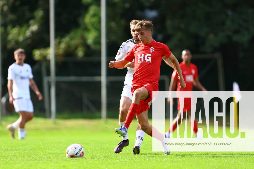 14 Nick Hoffmann Eimsbütteler TV Soccer I Men’s Team I Regionalliga Nord I 2026–2027 Season I Matchday 8 I Eimsbütteler TV vs. FC Phönix Lübeck I September 12, 2026 I Sportpark Hinschenfelde