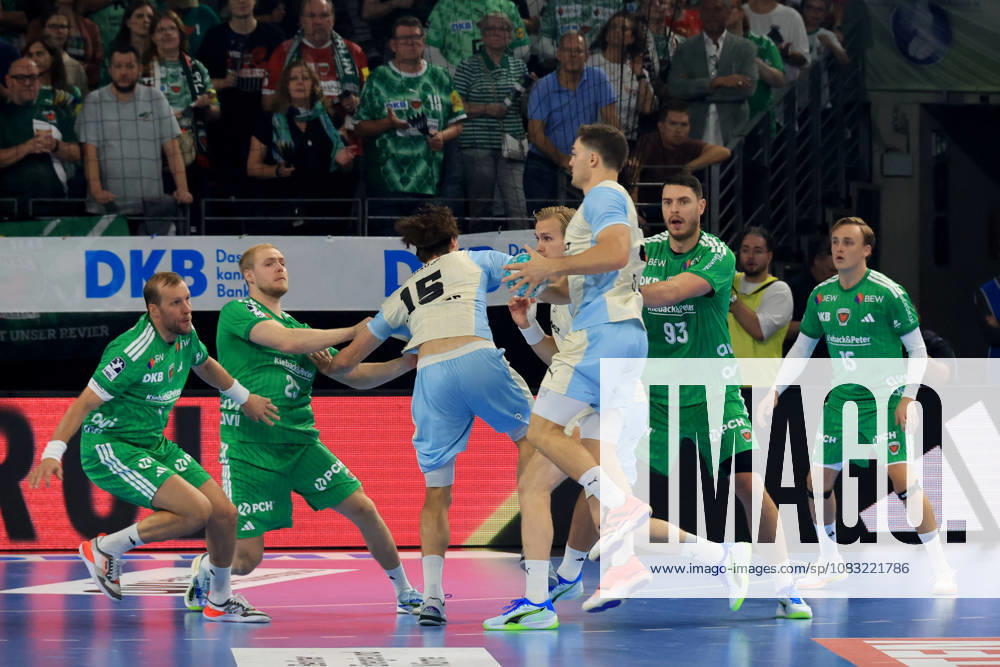 GER Germany, Handball, 1st Bundesliga, August 27, 2026, 2026–2027 season, Berlin, Fuechse Berlin vs. Gummersbach Max Darj Fuechse Berlin 5, Matthes Langhoff, Fuechse Berlin 25, Mijajlo Marsenic, Fuechse Berlin 93, Tobias Grondahl, Fuechse Berlin 15, MIRO SCHLUROFF, VfL Gummersbach 15, nordphoto GmbH, Engler Berlin, Max Schmeling Hall, Berlin, Germany