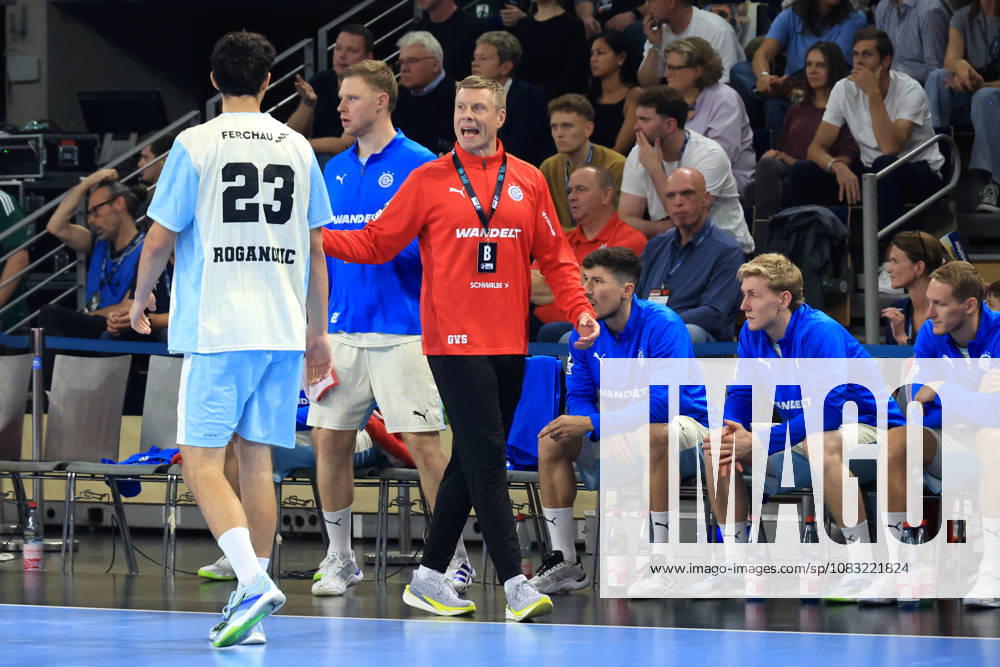 GER Germany, Handball, 1st Bundesliga, August 27, 2026, 2026–2027 season, Berlin, Fuechse Berlin vs. Gummersbach; Coach Gudjon Valur Sigurdsson, VfL Gummersbach; Nikola Roganovic, VfL Gummersbach; 23 nordphoto GmbH; Engler Berlin; Max Schmeling Halle, Berlin, Germany