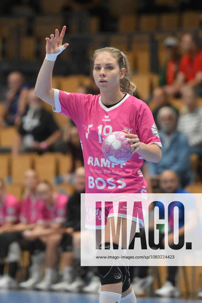 Johanna Farkas, TusSies Metzingen in Action GER, BSV Sachsen Zwickau vs. TusSies Metzingen, Handball, Bundesliga, Women, Alsco HBF, Matchday 3, 2026–2027 Season, September 13, 2026 GER, BSV Sachsen Zwickau vs. TusSies Metzingen, Handball, Bundesliga, Women, Alsco HBF, Matchday 3, 2026–2027 Season, September 13, 2026 Zwickau