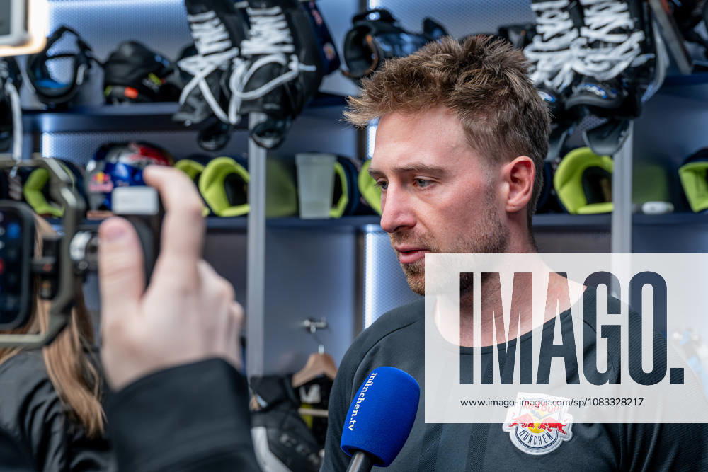 Maximilian Kastner, EHC Red Bull Munich, 93, during an interview in Germany; EHC Red Bull Munich; ice hockey; DEL; Open Locker Room; September 14, 2026; Photo: HMB Media, Heike Feiner