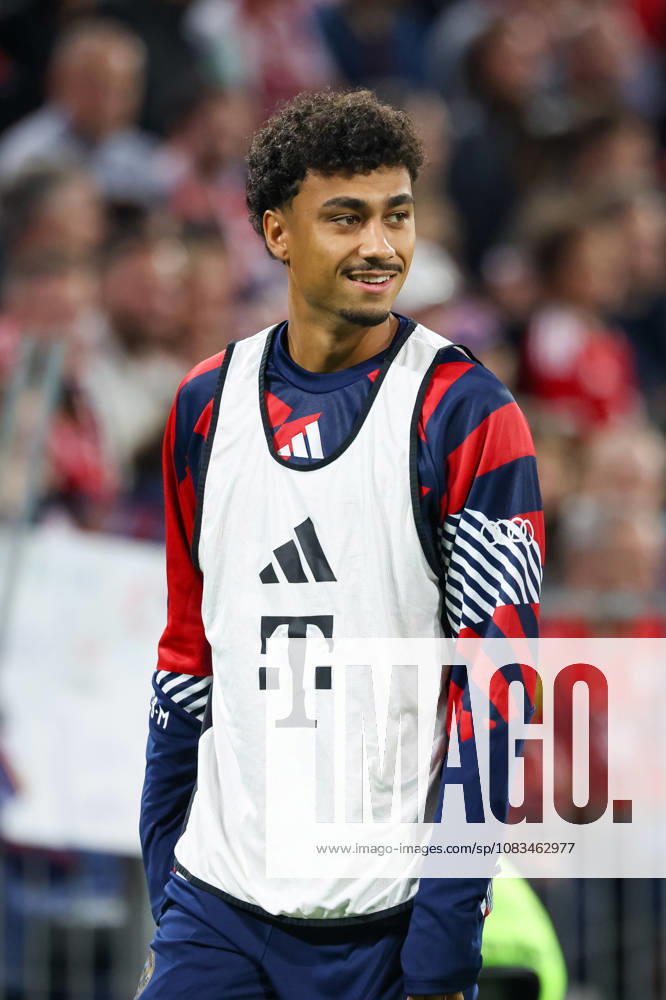 Nathaniel Brown, FC Bayern Munich, 11, GER, FC Bayern Munich vs. 1. FC Union Berlin, Soccer, Bundesliga, Matchday 4, 2026–2027 Season, September 18, 2026, DFL and DFB regulations prohibit any use of photographs as image sequences and or quasi-video, GER, FC Bayern Munich vs. 1. FC Union Berlin, Soccer, Bundesliga, Matchday 4, 2026–2027 Season, September 18, 2026, Munich