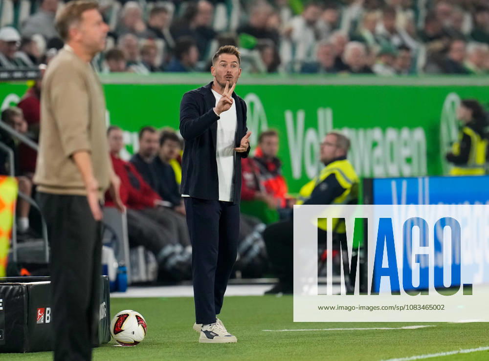 Tobias Strobl, VfL Wolfsburg head coach, gesturing (GER), VfL Wolfsburg vs. SV Darmstadt 98, 2. Bundesliga, Matchday 6, 2026–27 season, Volkswagen Arena, Wolfsburg, September 18, 2026 DFL REGULATIONS PROHIBIT ANY USE OF PHOTOGRAPHS AS IMAGE SEQUENCES AND OR QUASI-VIDEO VfL Wolfsburg vs. SV Darmstadt 98, 2. Bundesliga, Matchday 6, 2026–27 season, September 18, 2026, Wolfsburg
