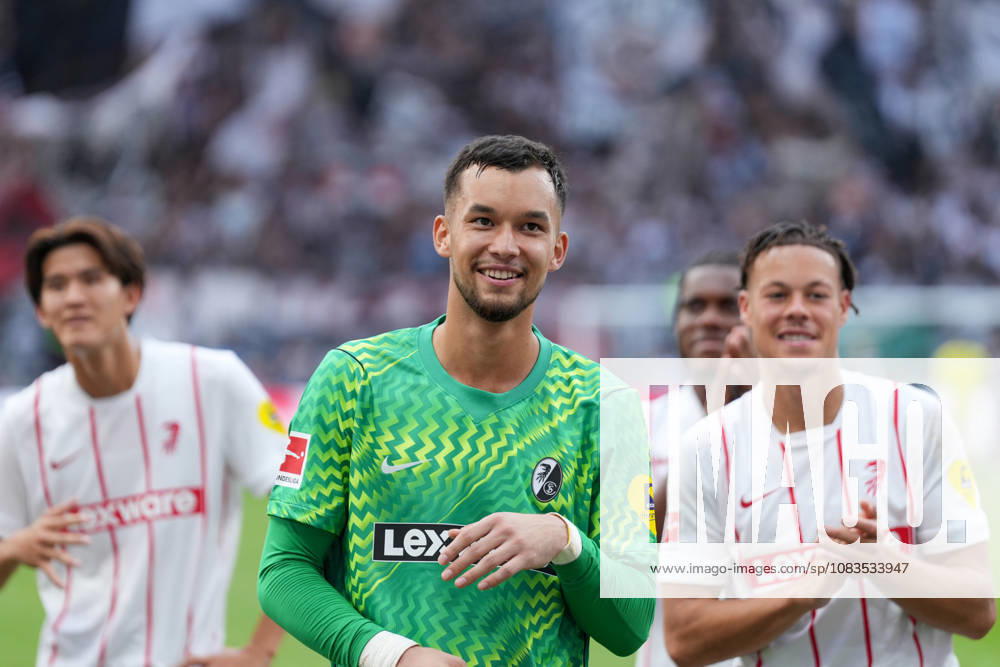 Mio Backhaus, SC Freiburg, 01, Germany, Soccer, Bundesliga 1, Matchday 4, 2026–2027, Eintracht Frankfurt vs. SC Freiburg, September 19, 2026, Deutsche Bank Park, Frankfurt, Frankfurt, Deutsche Bank Park, Hesse, Germany
