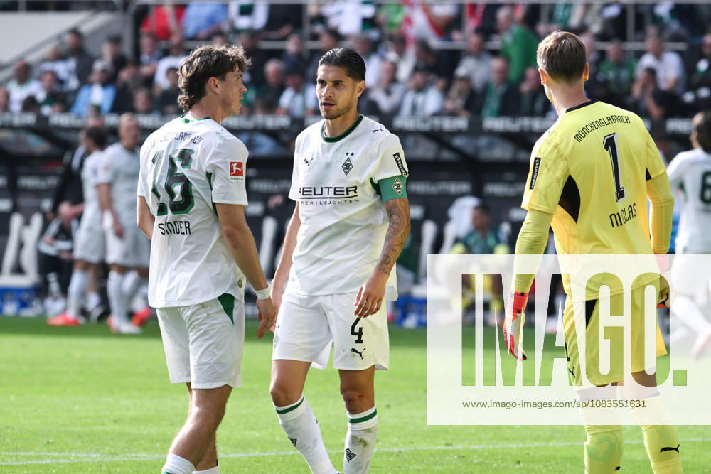 Philipp Sander, Borussia Mönchengladbach; Kevin Diks, Borussia Mönchengladbach; goalkeeper Moritz Nicolas, Borussia Mönchengladbach; from left, September 19, 2026; soccer, Bundesliga 1, 2026–2027 season; Matchday 4, Borussia Mönchengladbach 1–3 FSV Mainz 05. DFL regulations prohibit any use of photographs as image sequences and or quasi-video. Mönchengladbach, Borussia Park, North Rhine-Westphalia, Germany Team2