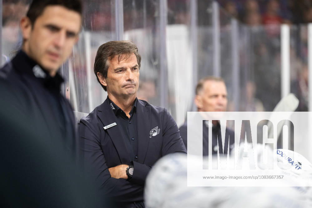 Dallas Eakins, Coach, Head Coach, Adler Mannheim, Nuremberg Ice Tigers vs. Adler Mannheim, Ice Hockey, Penny DEL, Matchday 3, September 21, 2026, Nuremberg Ice Tigers vs. Adler Mannheim, Ice Hockey, Penny DEL, Matchday 3