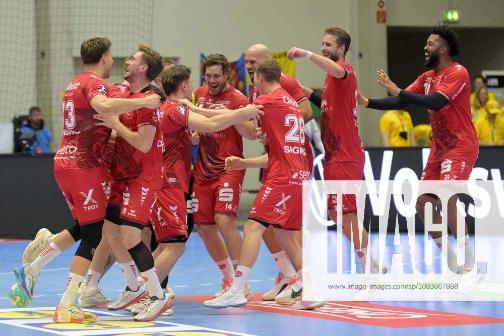 Celebrations and joy after the victory: Johannes Golla (MT Melsungen) 14 M, Dariel Garcia Rivera (MT Melsungen) 31 R, Aaron Mensing (MT Melsungen) 33 L, Luca Sigrist (MT Melsungen) 28, GER, MT Melsungen Rhein Neckar Löwen, handball, DHB Cup, 2nd round, 2026–2027 season, September 22, 2026, GER, MT Melsungen Rhein Neckar Löwen, Handball, DHB Cup, Round 2, 2026–2027 season, September 22, 2026, Kassel