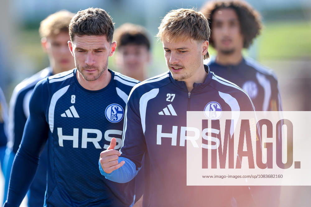 Soccer, FC Schalke 04 practice Finn Porath FC Schalke 04 Gelsenkirchen FC Schalke 04 training facility North Rhine-Westphalia, Germany xRHR PHOTO YYx