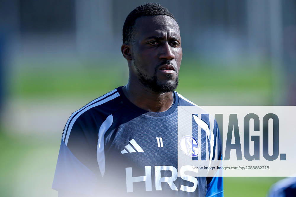Soccer, FC Schalke 04 practice Bryan Lasme FC Schalke 04 Gelsenkirchen FC Schalke 04 training facility NRW Germany xRHR PHOTO YYx