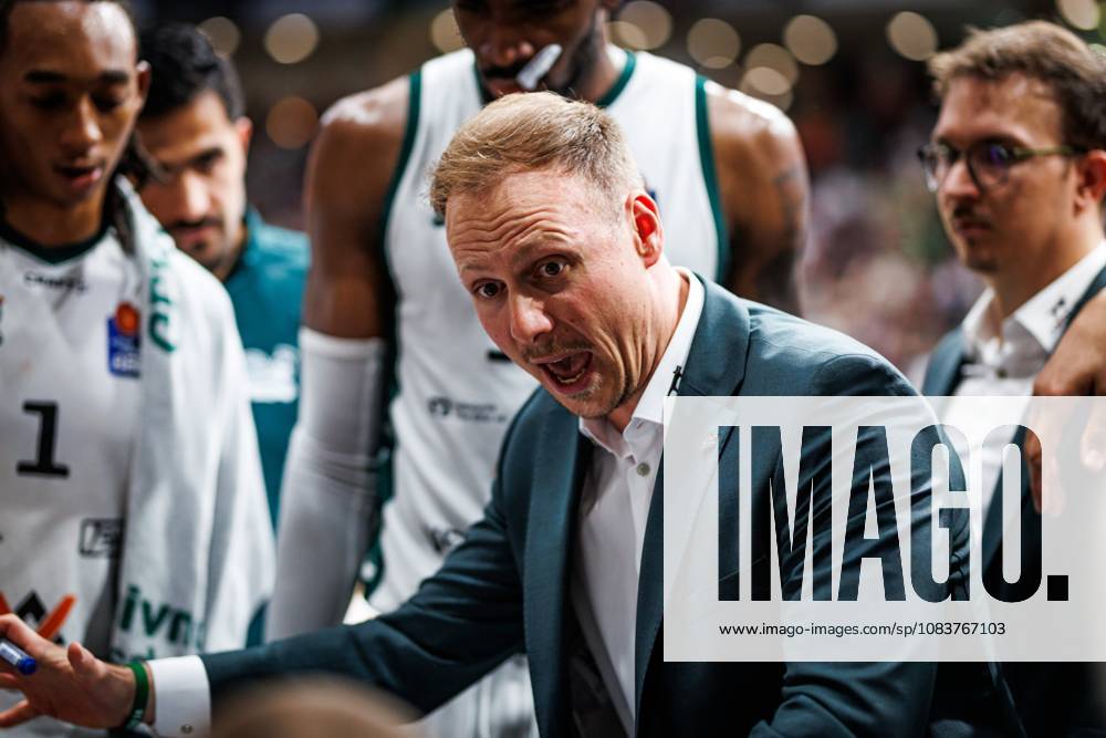 Jacques Schneider, Head Coach of the Gladiators Trier, during a timeout; emotions, gestures, body language, facial expressions; Vet Concept Gladiators Trier vs. Telekom Baskets Bonn, basketball, easyCredit BBL, Matchday 2, 2026–2027 season, September 25, 2026, Vet Concept Gladiators Trier vs. Telekom Baskets Bonn, basketball, easyCredit BBL, Matchday 2, 2026–2027 season