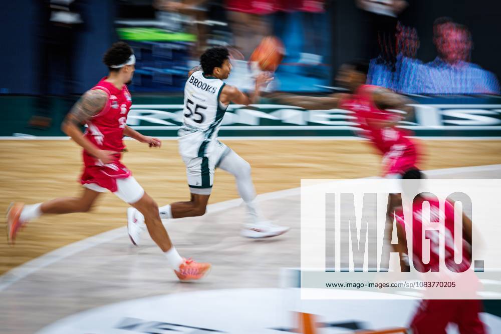 Eli Brooks of the Gladiators Trier goes head-to-head with Michael Kessens of the Telekom Baskets Bonn and Joel Aminu of the Telekom Baskets Bonn; action from the Vet Concept Gladiators Trier vs. Telekom Baskets Bonn game, basketball, easyCredit BBL, Matchday 2, 2026–2027 season, September 25, 2026, Vet Concept Gladiators Trier vs. Telekom Baskets Bonn, Basketball, easyCredit BBL, Matchday 2, 2026–2027 season