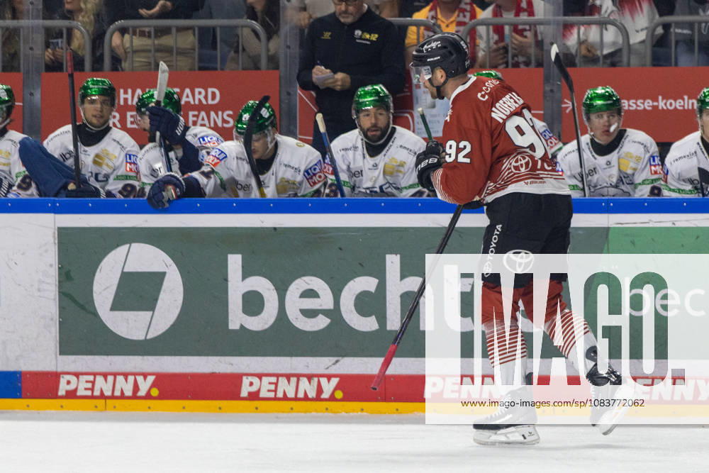Former Berlin player Marcel Noebel of the Koelner Haie, No. 92, skates past the bench of his former teammates after scoring a goal. Koelner Haie vs. Eisbaeren Berlin, ice hockey, Penny DEL, Matchday 3, 2026–2027, September 25, 2026, Kölner Haie vs. Eisbären Berlin, Ice Hockey, Penny DEL, Matchday 03, 2026–2027, September 25, 2026, Cologne