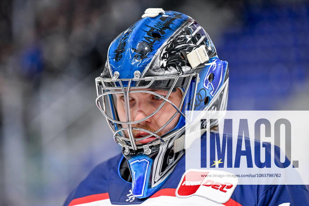 Jonas Stettmer, Goaltender, ERC Ingolstadt, 01 Portrait, GER, Straubing Tigers vs. ERC Ingolstadt, Ice Hockey, DEL, 2026–2027 Season, Matchday 3, September 25, 2026 Photo: HMB Media, Heike Feiner