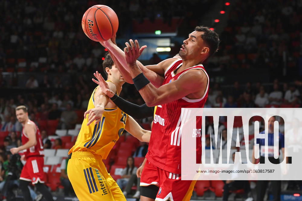 Johannes THIEMANN (FCB), in action, battling Nevio BENNEFELD, Alba Berlin Basketball, BBL, 2026–2027 season, FC Bayern Munich vs. Alba Berlin on September 26, 2026, at BMW Park