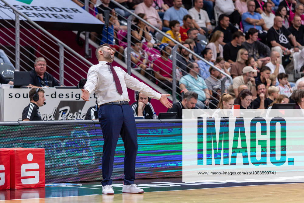 Vladimir Jovanovic of SYNTAINICS MBC, Head Coach, is frustrated with Telekom Baskets Bonn vs. SYNTAINICS MBC, Basketball, easy Credit BBL, Matchday 3, 2026–2027, September 27, 2026, Telekom Baskets Bonn vs. SYNTAINICS MBC, Basketball, easyCredit BBL, Matchday 3, 2026–2027, September 27, 2026, Bonn