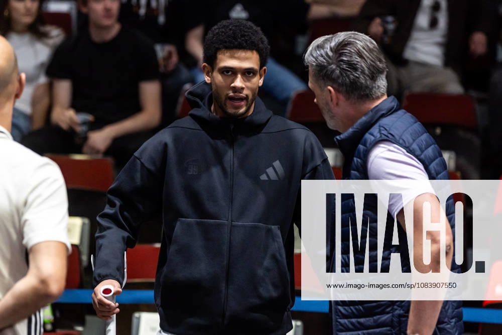 GER, BBL, easyCredit Basketball Bundesliga, Chemnitz, Niners Chemnitz vs. Phoenix Hagen; Yohan Choupas of the Niners Chemnitz will have to watch from the sidelines due to injury; Chemnitz Messe, Chemnitz, Saxony, Germany