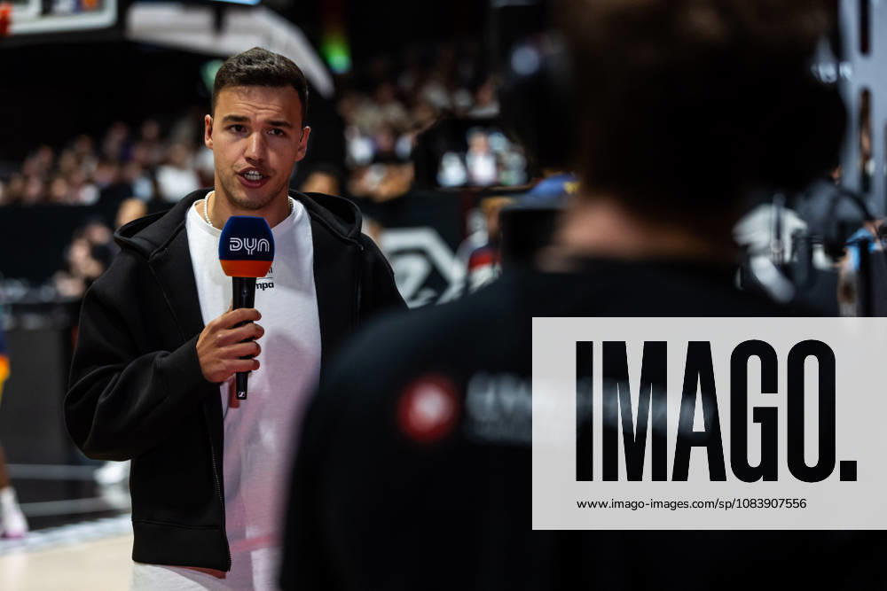 GER, BBL, easyCredit Basketball Bundesliga, Chemnitz, Niners Chemnitz vs. Phoenix Hagen, Patrick Fritzsche, DYN commentator, Chemnitz Messe, Chemnitz, Saxony, Germany