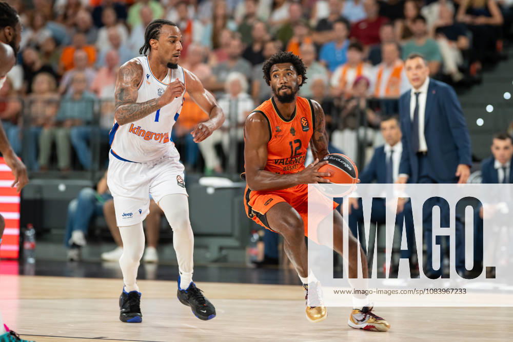 EuroLeague Round 2 match between Valencia Basket and of Kosner Baskonia Vitoria Gasteiz Armoni Brooks of Valencia Basket seen in action during the EuroLeague Round 2 match between Valencia Basket and of Kosner Baskonia Vitoria Gasteiz at Roig Arena , (Valencia ) on September 29, 2025.