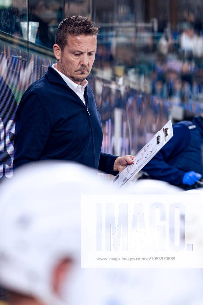 Head Coach Lauri Marjamäki, EV Zug, September 19, 2026, National League, Regular Season, Ice Hockey, VAT Arena, Davos, HC Davos, EV Zug. Photo by