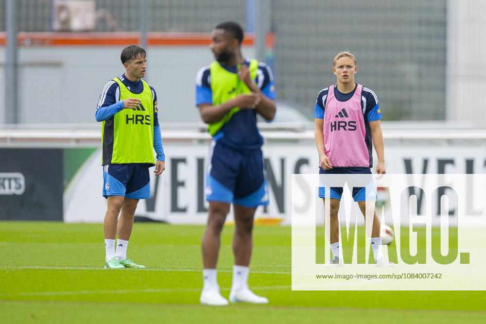 Soccer, FC Schalke 04 Training by Vitalie Becker, FC Schalke 04; Silas Thier, FC Schalke 04 U23; Gelsenkirchen; FC Schalke 04 Training Facility; North Rhine-Westphalia, Germany; xRHR PHOTO YYx