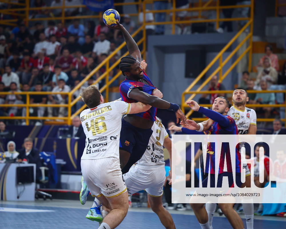 Barcelona v Veszprem - Final IHF Men Handball Club World Championship, WM, Weltmeisterschaft 2026 Dika Mem 10 during the final match between Barcelona vs Veszprem in the IHF Men s Handball Club World Championship - Egypt 2026 at New Administrative Capital Hall Cairo Cairo Egypt