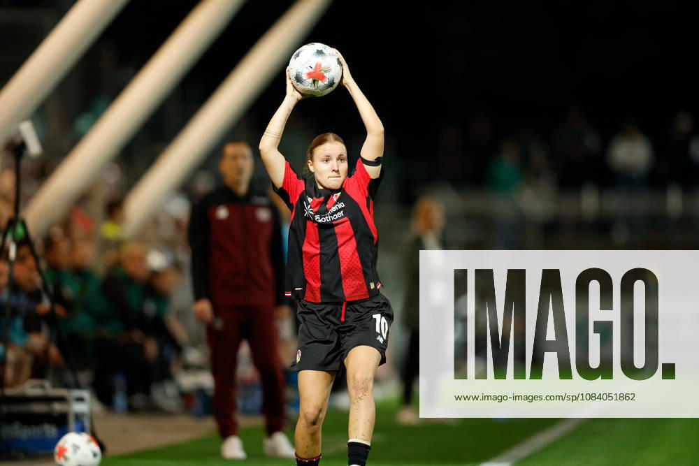 Soccer I Women s I 2026–2027 Season I Bundesliga I Bayer 04 Leverkusen vs. Werder Bremen I October 2, 2026 Estrella Merino Gonzalez 10, Bayer 04 Leverkusen takes a throw-in at the Ulrich Haberland Stadium in Leverkusen, North Rhine-Westphalia, Germany